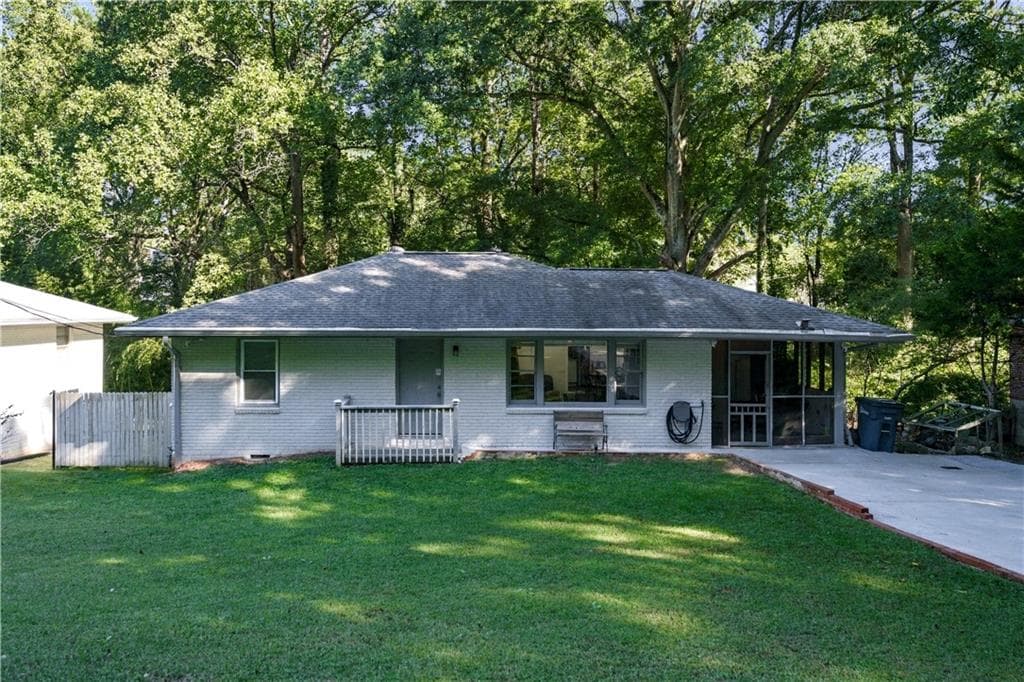 4 bedroom, 2 bathroom, 1,141 sq ft single family residence for sale at 169 Herbert Drive, Marietta, GA 30067