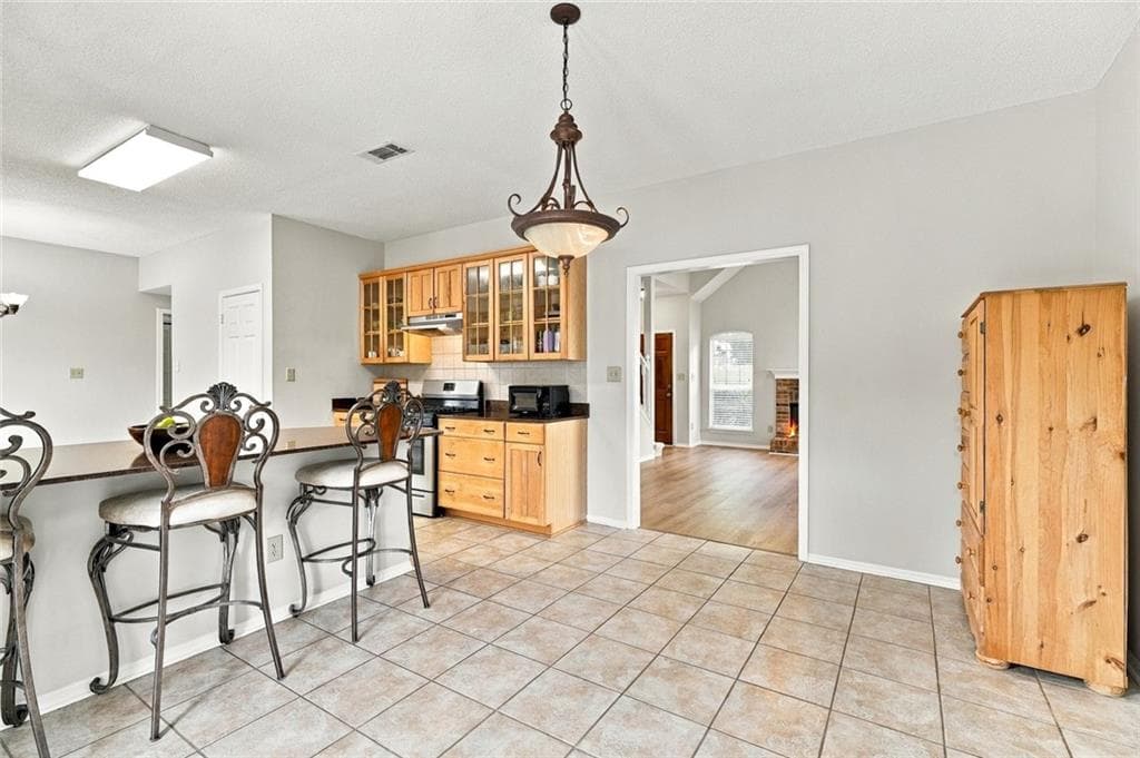 4 bedroom, 3 bathroom, 2,386 sq ft single family residence under contract at 120 Pine Rise Court, Alpharetta, GA 30022 — photo 4