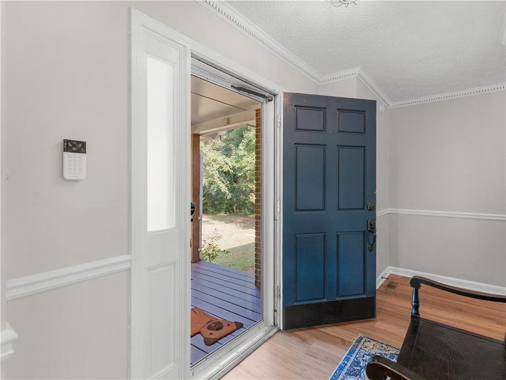 3 bedroom, 3 bathroom, 3,151 sq ft single family residence for sale at 20 Valley Trail, Covington, GA 30014 — photo 6