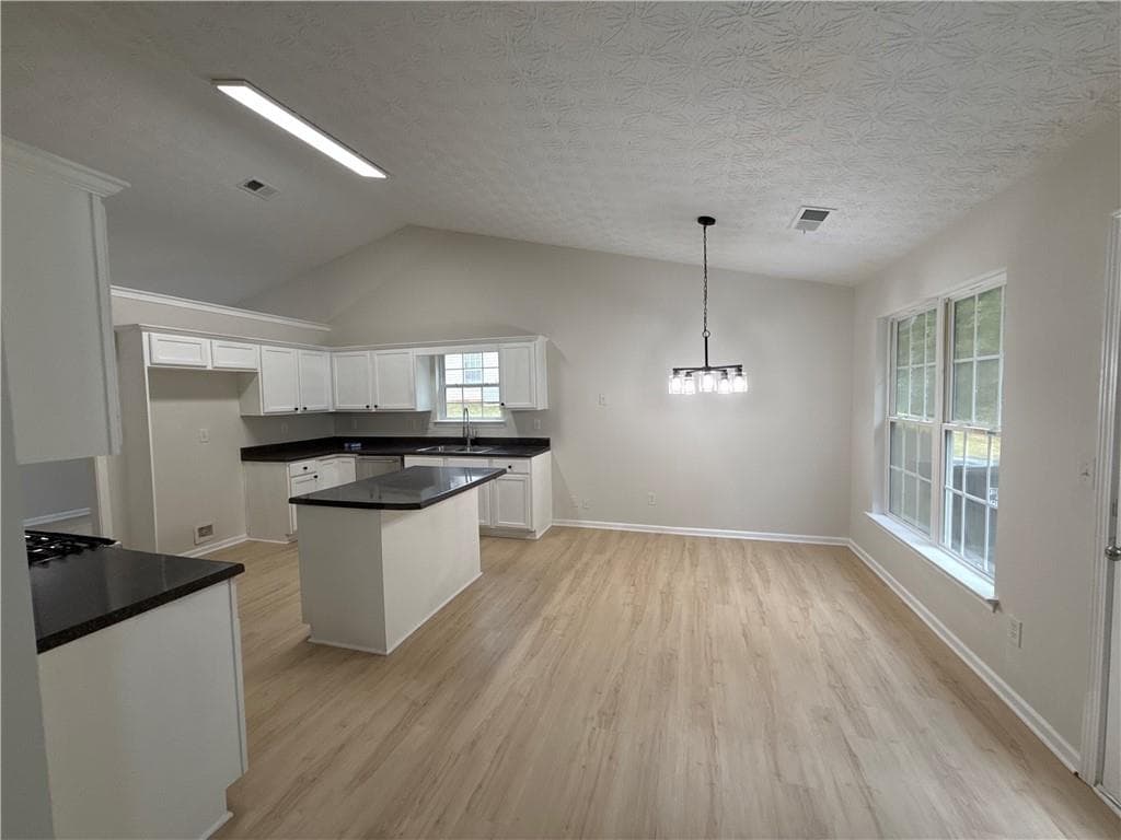 3 bedroom, 2 bathroom, 2,390 sq ft single family residence for sale at 180 Meadowbrook Court, Covington, GA 30016 — photo 5
