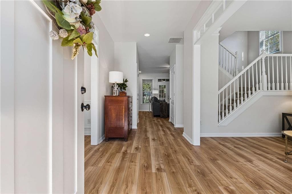 5 bedroom, 3 bathroom, 2,143 sq ft single family residence for sale at 3706 Coralberry Way, Dacula, GA 30019 — photo 6