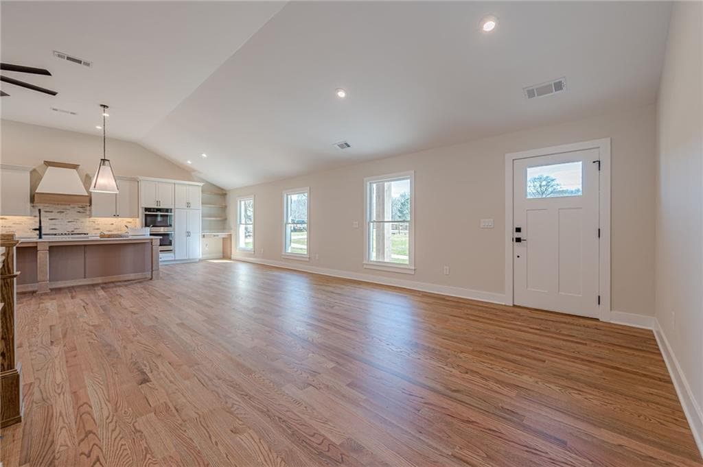 5 bedroom, 3 bathroom, 4,007 sq ft single family residence for sale at 1209 County Line Road, Cumming, GA 30040 — photo 5