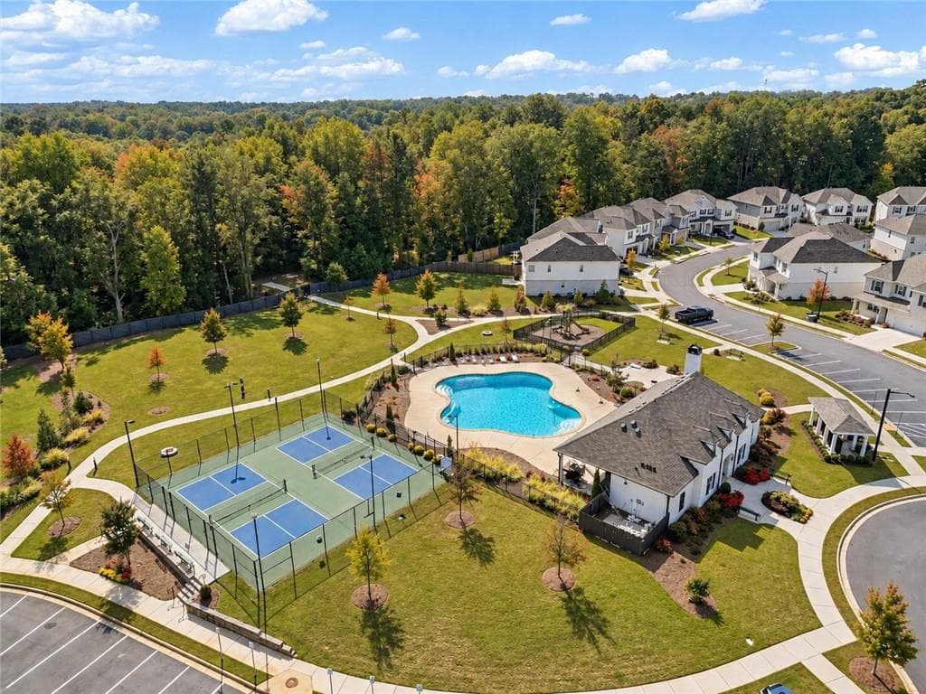 3 bedroom, 3 bathroom, 1,913 sq ft townhouse for sale at 3578 Silvery Way, Powder Springs, GA 30127 — photo 4