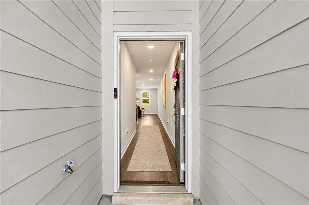 3 bedroom, 3 bathroom, 1,913 sq ft townhouse for sale at 3578 Silvery Way, Powder Springs, GA 30127 — photo 6