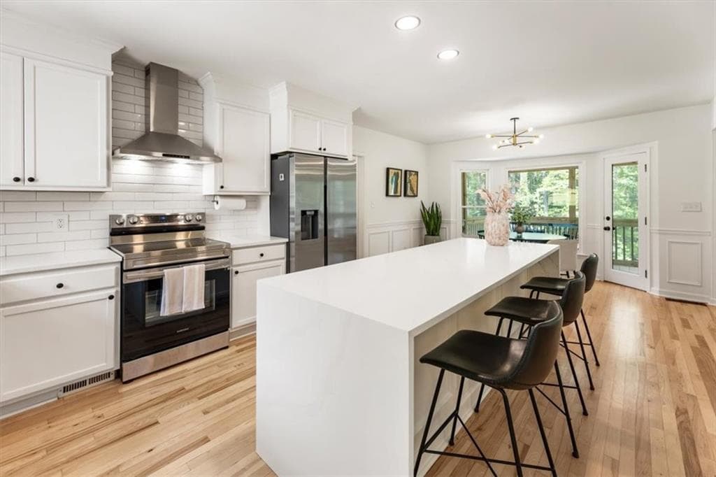 4 bedroom, 4 bathroom, 4,266 sq ft single family residence for sale at 132 Dogwood Lake Trail, Alpharetta, GA 30004 — photo 3