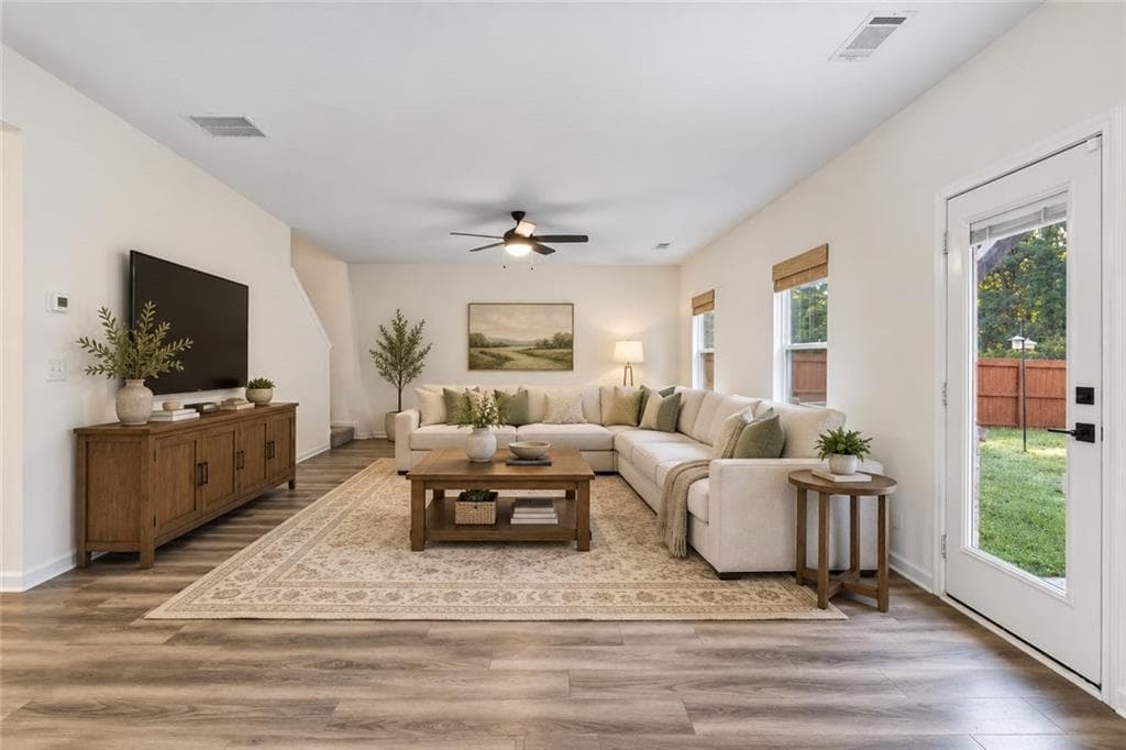 4 bedroom, 3 bathroom, 2,556 sq ft single family residence for sale at 3955 Saddle Bag Court, Dacula, GA 30019 — photo 6