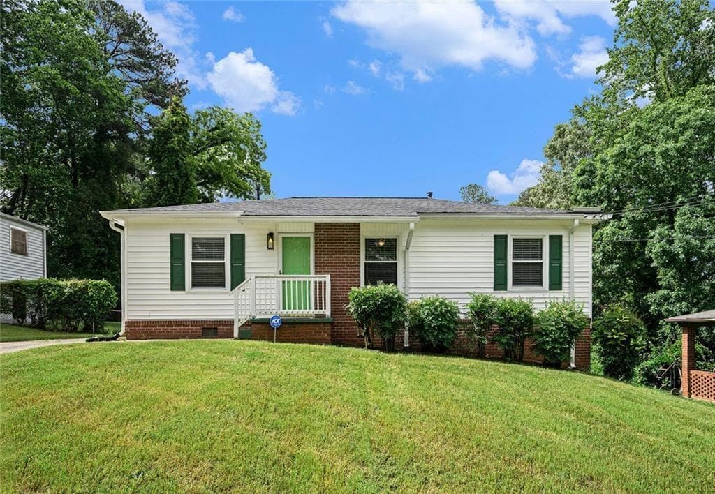 3 bedroom, 2 bathroom, 1,025 sq ft single family residence for sale at 3650 Croft Place, Atlanta, GA 30331 — photo 6