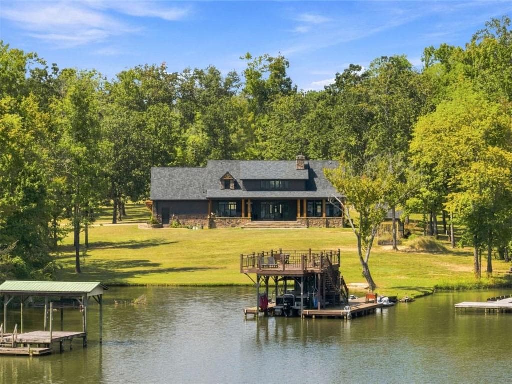 4 bedroom, 5 bathroom, 3,486 sq ft single family residence for sale at 670 Rocky Ford Point Rd, Cedar Bluff, AL 35959 — photo 1 of 29