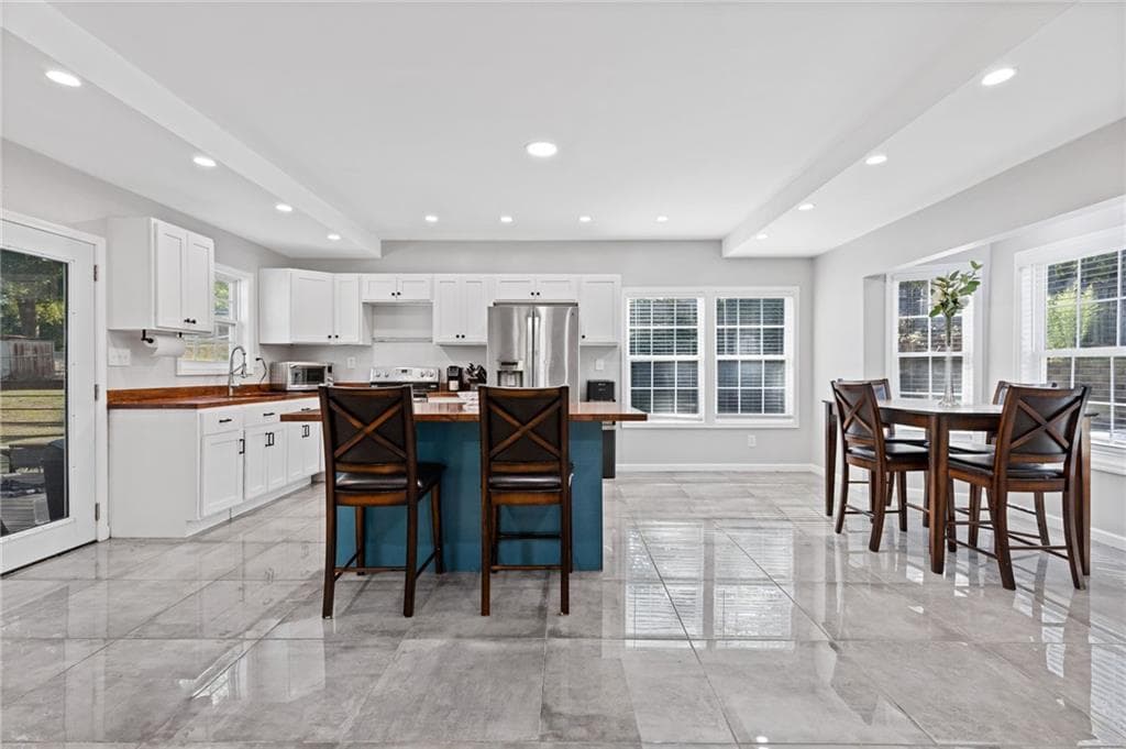 3 bedroom, 2 bathroom, 1,010 sq ft single family residence for sale at 38 Baker Road, Cartersville, GA 30121 — photo 6