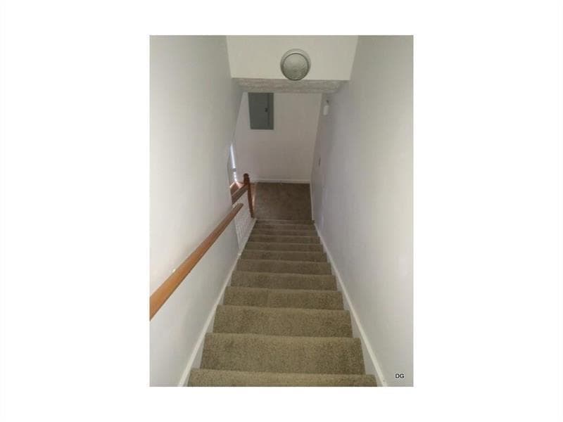 2 bedroom, 3 bathroom, 1,372 sq ft townhouse for rent at 2269 Wind Rose Court, Lithonia, GA 30058 for $1,450 a month — photo 3
