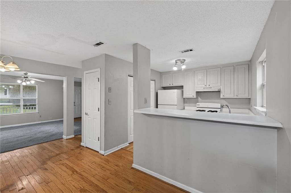 3 bedroom, 3 bathroom, 1,268 sq ft single family residence for sale at 807 Tramore Drive, Stockbridge, GA 30281 — photo 8