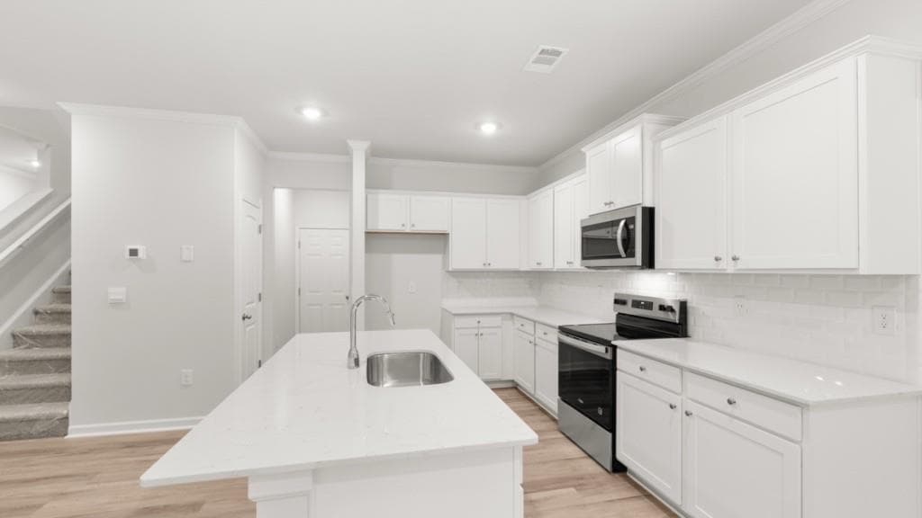 3 bedroom, 3 bathroom, 1,857 sq ft townhouse for sale at 6665 Parsons Street, Flowery Branch, GA 30542 — photo 8