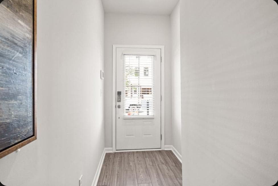 3 bedroom, 4 bathroom, 1,967 sq ft townhouse for sale at 619 Rose Hill Lane, Lawrenceville, GA 30044 — photo 7