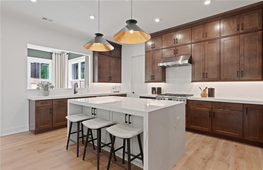 5 bedroom, 5 bathroom, 3,554 sq ft single family residence for sale at 4855 Wayt Farm Overlook, Cumming, GA 30040 — photo 6