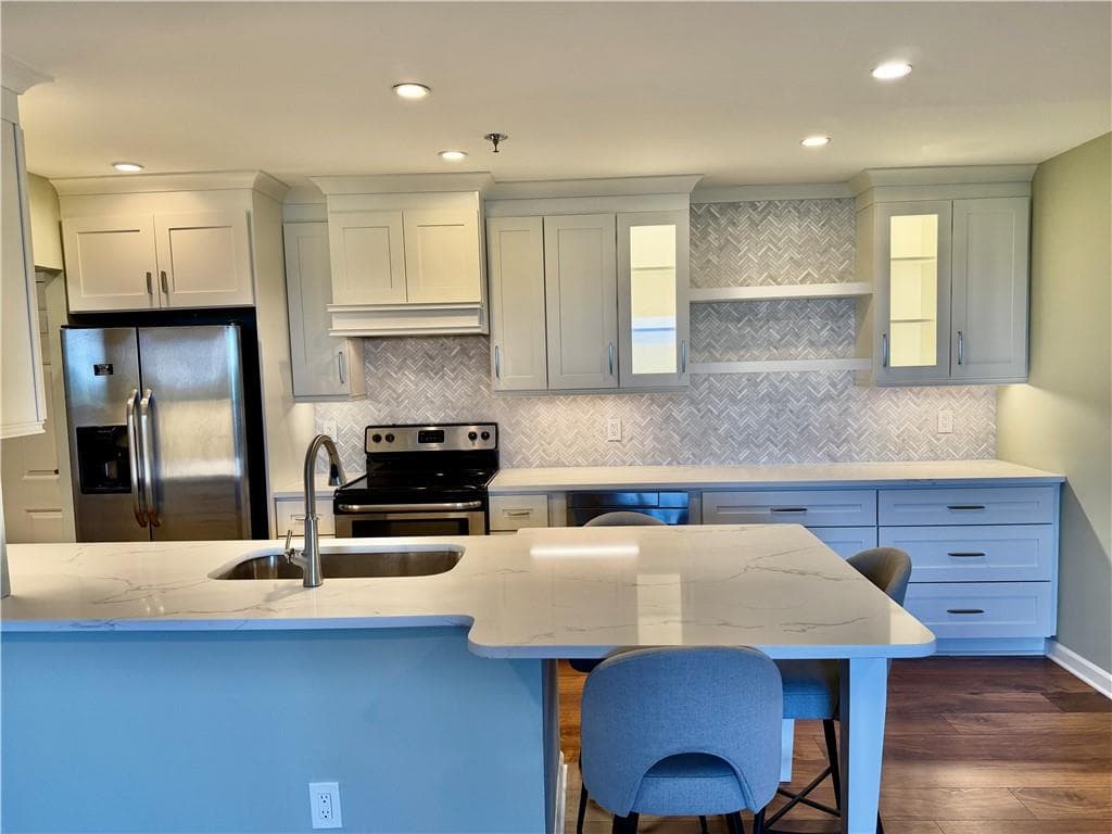 1 bedroom, 1 bathroom, 760 sq ft condominium for rent at 300 Johnson Ferry Road 1003, Sandy Springs, GA 30328 for $1,900 a month — photo 8