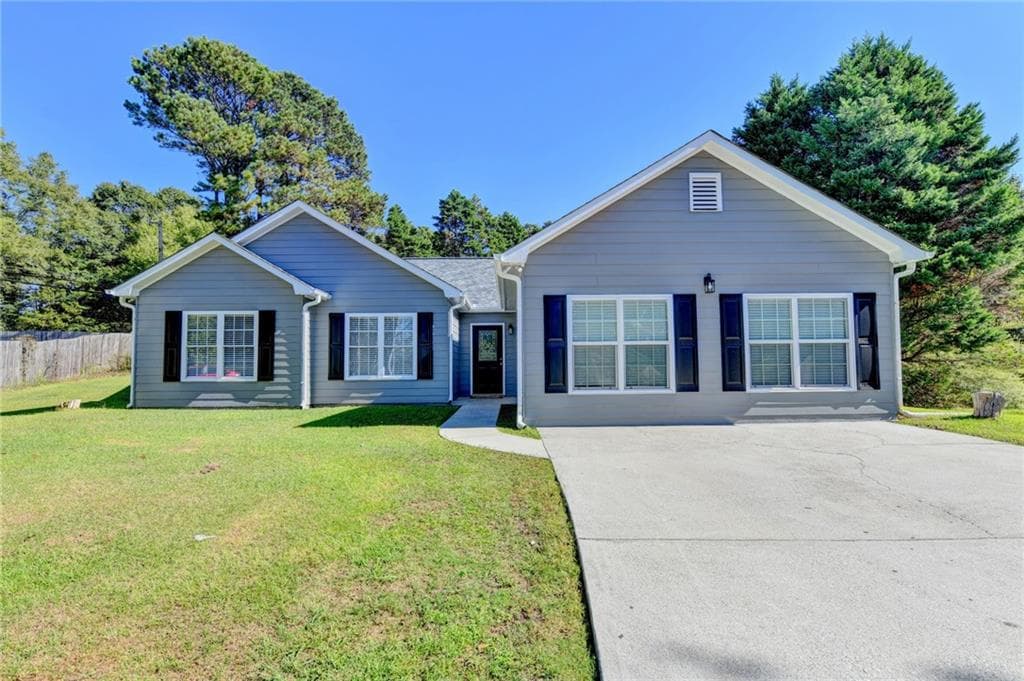 3 bedroom, 2 bathroom, 1,897 sq ft single family residence for sale at 1230 Brook Meadow Court, Lawrenceville, GA 30045 — photo 5