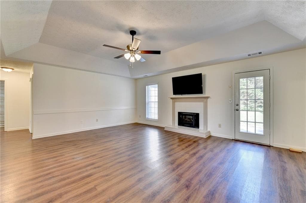 3 bedroom, 2 bathroom, 1,897 sq ft single family residence for sale at 1230 Brook Meadow Court, Lawrenceville, GA 30045 — photo 9