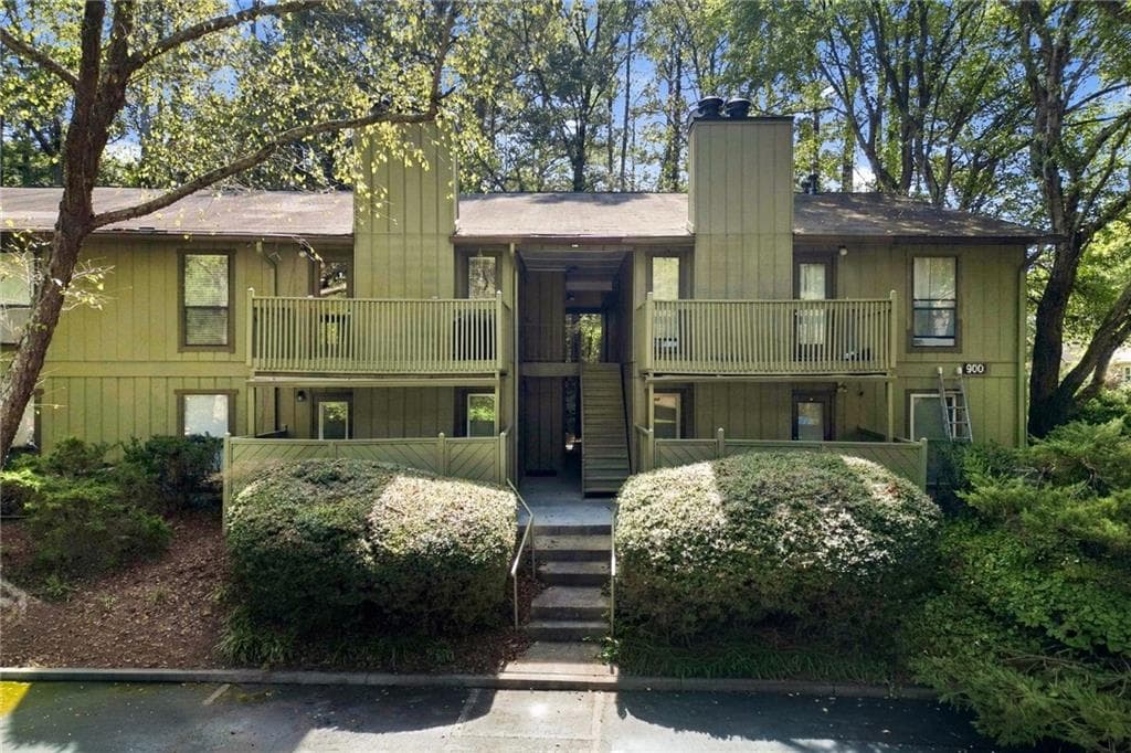 1 bedroom, 1 bathroom, 600 sq ft condominium for rent at 923 Dunbar Drive, Atlanta, GA 30338 for $1,500 a month
