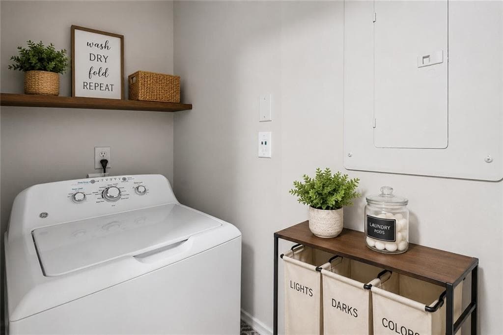 1 bedroom, 1 bathroom, 711 sq ft condominium for sale at 305 Granville Court, Atlanta, GA 30328 — photo 9
