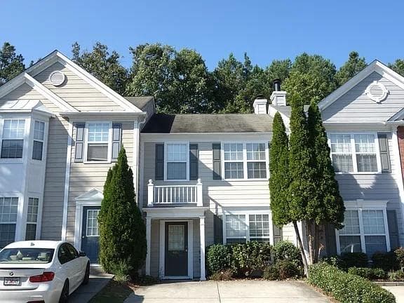 2 bedroom, 3 bathroom, 1,294 sq ft townhouse for rent at 4067 Howell Park Road, Duluth, GA 30096 for $1,800 a month — photo 1 of 14