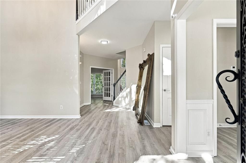 5 bedroom, 4 bathroom, 4,131 sq ft single family residence for sale at 2680 Factor Walk Boulevard, Suwanee, GA 30024 — photo 5