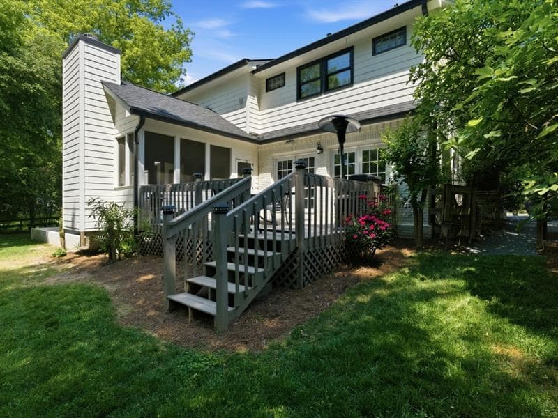 5 bedroom, 5 bathroom, 4,006 sq ft single family residence for rent at 1350 Battleview Drive, Atlanta, GA 30327 for $8,500 a month — photo 5