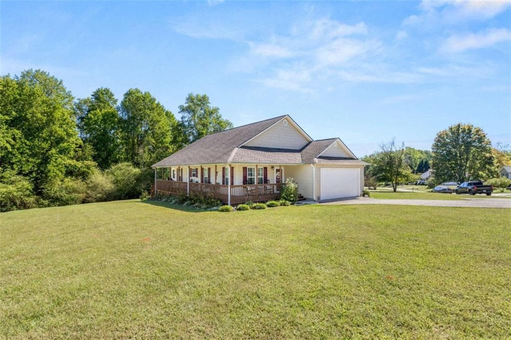 3 bedroom, 2 bathroom, 1,462 sq ft single family residence for sale at 219 MALLARD POND CIRCLE, Alto, GA 30510 — photo 3