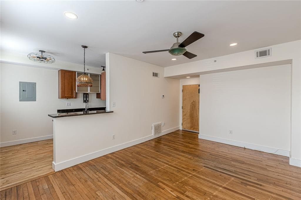 1 bedroom, 1 bathroom, 561 sq ft condominium for sale at 373 Moreland Avenue 108, Atlanta, GA 30307 — photo 7