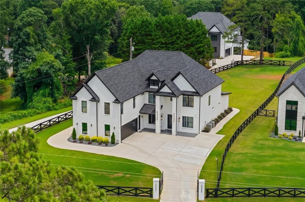 5 bedroom, 5 bathroom, 4,933 sq ft single family residence for sale at 5749 Union Church Road, Braselton, GA 30517