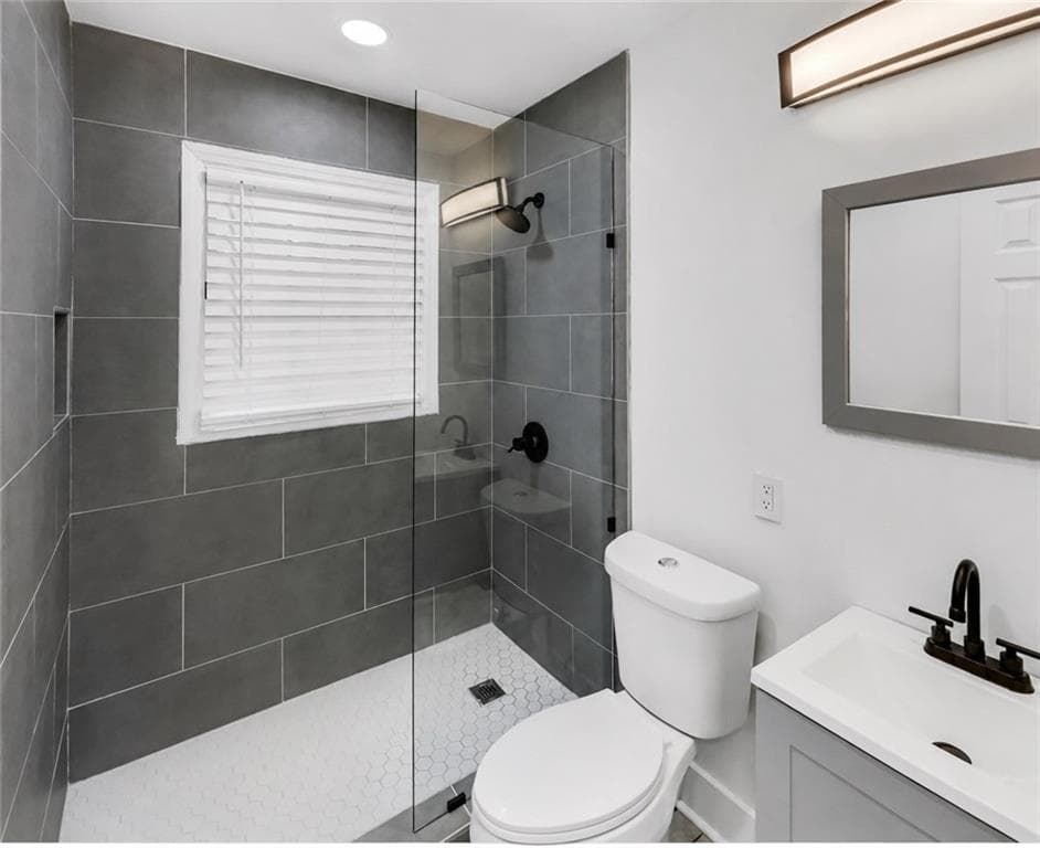 3 bedroom, 2 bathroom, 1,046 sq ft single family residence for rent at 136 Victor Circle, Atlanta, GA 30314 for $2,000 a month — photo 7