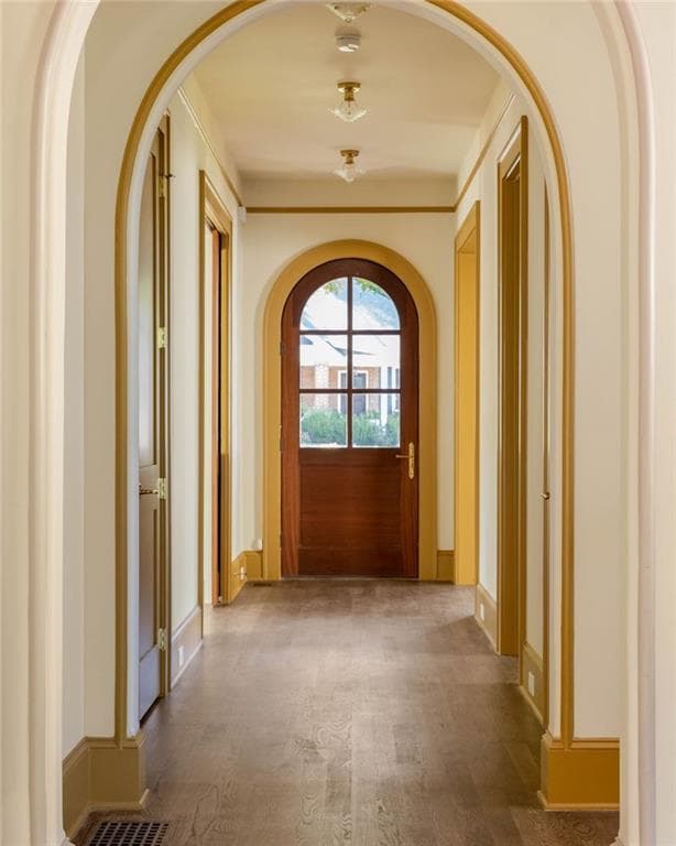 4 bedroom, 5 bathroom, 3,389 sq ft single family residence for rent at 545 Page Avenue, Atlanta, GA 30307 for $8,000 a month — photo 6