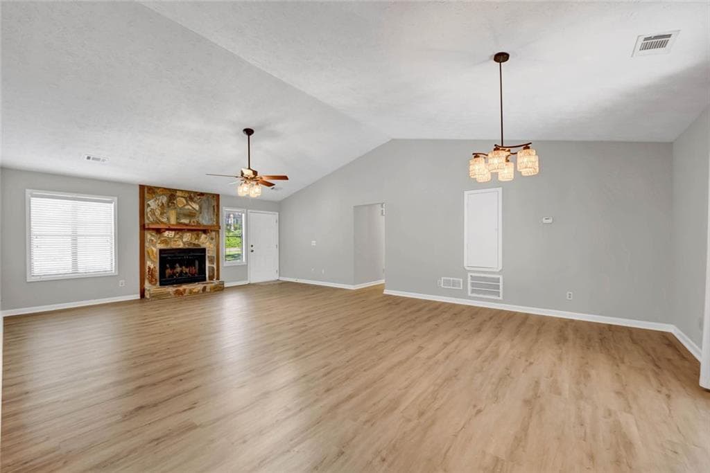 3 bedroom, 2 bathroom, 1,424 sq ft single family residence for sale at 219 Colony Springs Drive, Woodstock, GA 30188 — photo 4