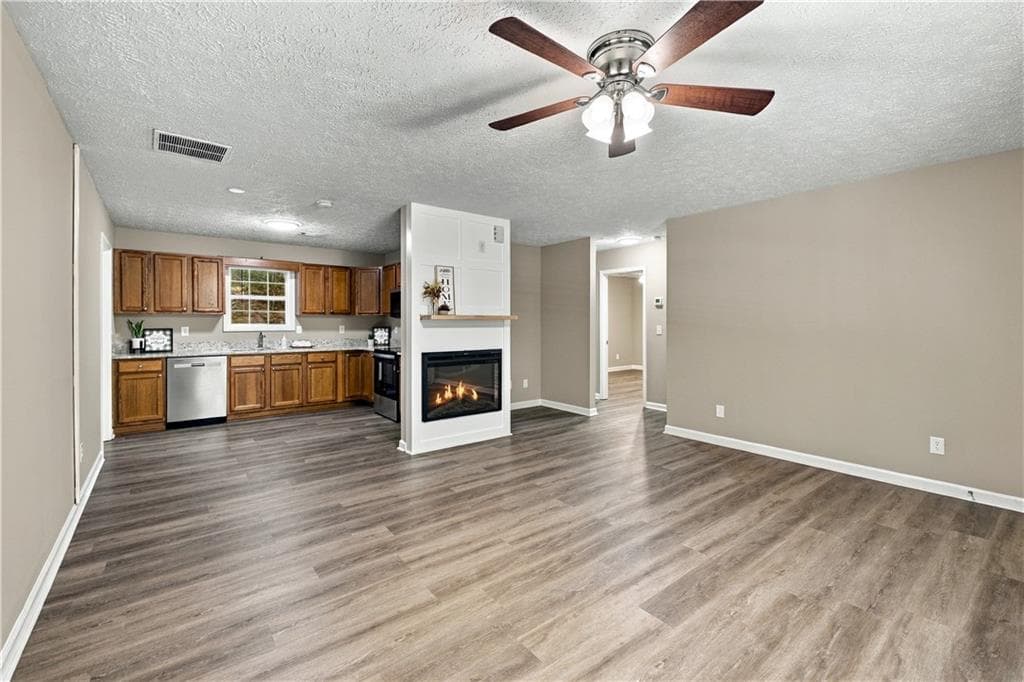 2 bedroom, 1 bathroom, 910 sq ft single family residence for sale at 78 Creekside Trail, Ellijay, GA 30540 — photo 5