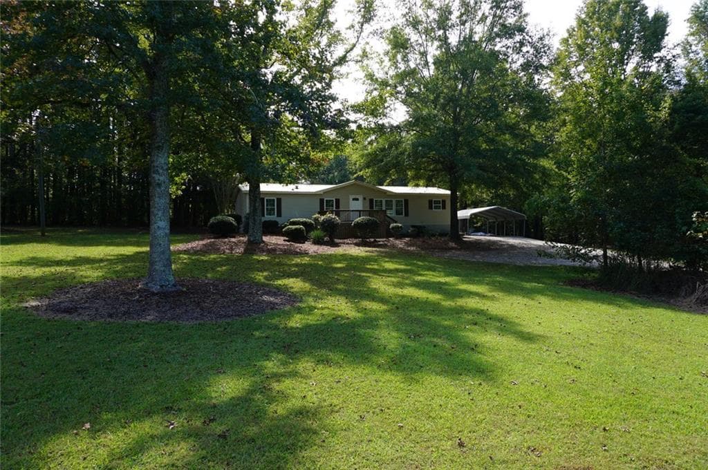 3 bedroom, 2 bathroom, 1,456 sq ft single family residence for sale at 35 Ogle Road, Rockmart, GA 30153 — photo 3