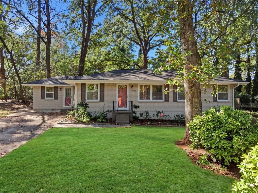 3 bedroom, 2 bathroom, 1,292 sq ft single family residence for rent at 1395 Dennis Drive, Decatur, GA 30032 for $1,850 a month — photo 1 of 17
