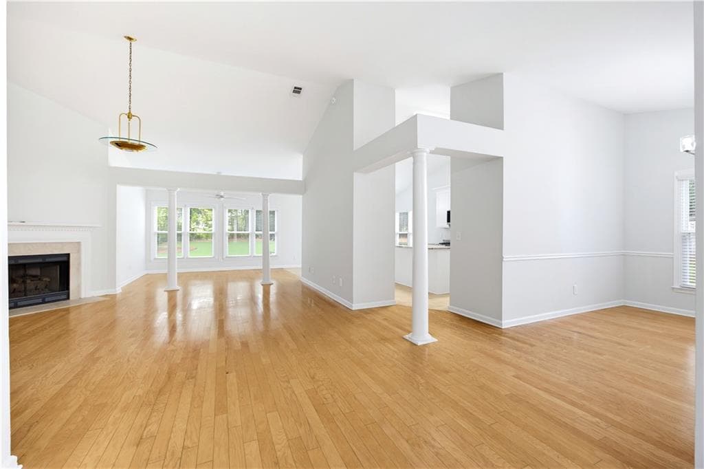 3 bedroom, 2 bathroom, 2,298 sq ft single family residence for rent at 326 Saybrooke Crossing, Acworth, GA 30101 for $2,500 a month — photo 8