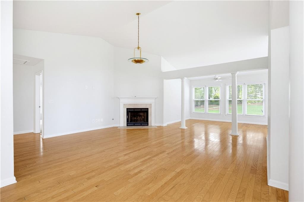 3 bedroom, 2 bathroom, 2,298 sq ft single family residence for rent at 326 Saybrooke Crossing, Acworth, GA 30101 for $2,500 a month — photo 9