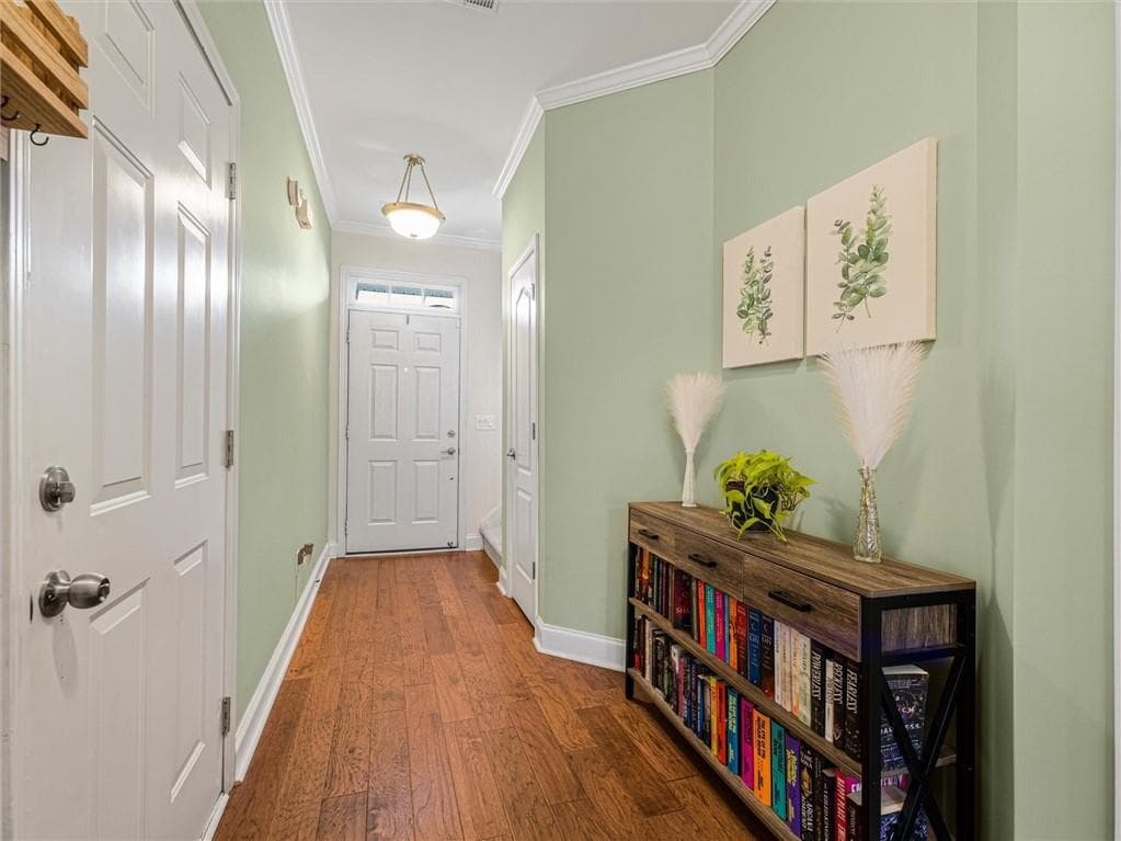 3 bedroom, 3 bathroom, 1,585 sq ft townhouse for sale at 127 Linton Drive, Acworth, GA 30102 — photo 5