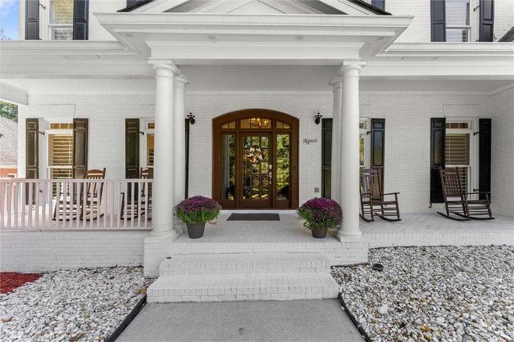 6 bedroom, 8 bathroom, 7,485 sq ft single family residence for sale at 15345 Little Stone Way, Milton, GA 30004 — photo 6