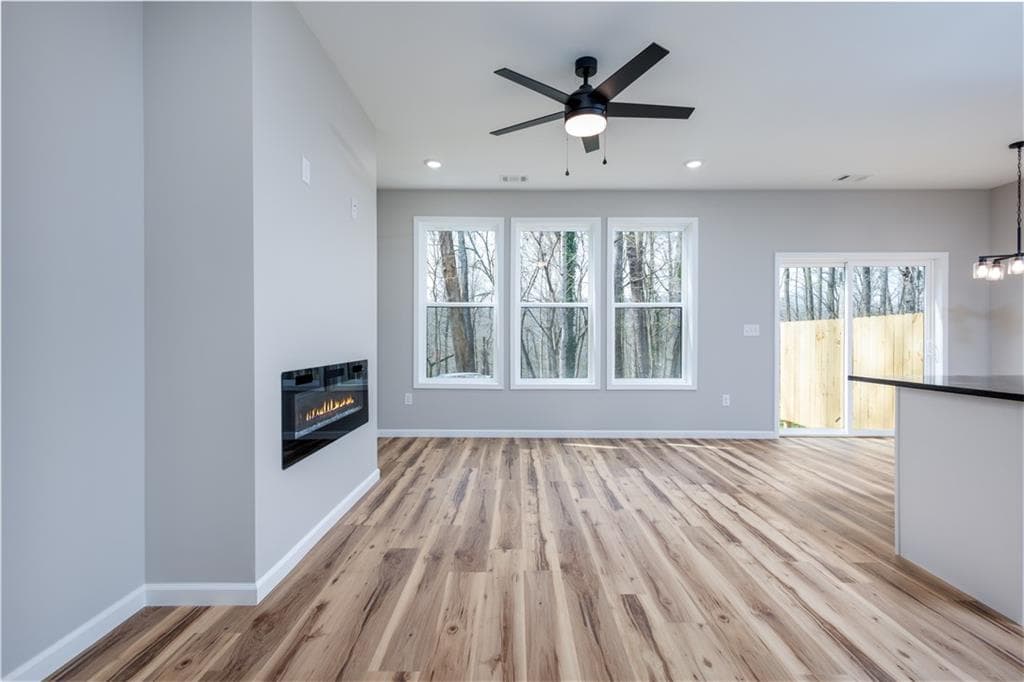 3 bedroom, 3 bathroom, 1,440 sq ft townhouse for rent at 200 Back Pine Way A, Ellijay, GA 30540 for $2,450 a month — photo 6