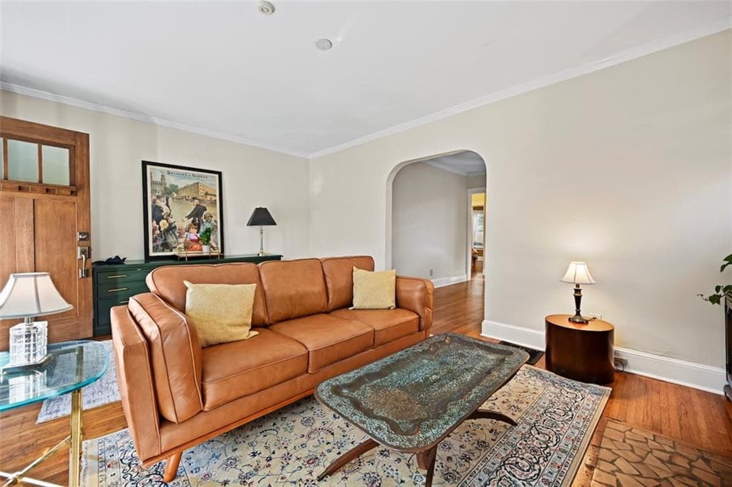 2 bedroom, 2 bathroom, 1,602 sq ft single family residence under contract at 1385 Jefferson Avenue, Atlanta, GA 30344 — photo 7