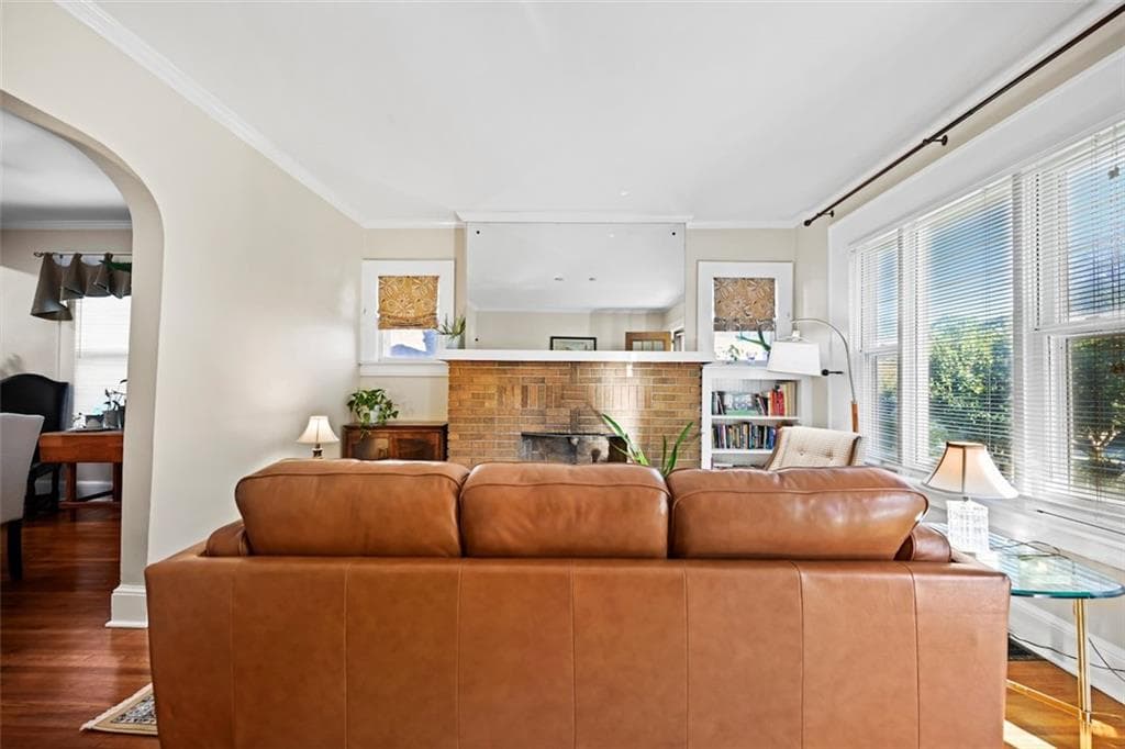 2 bedroom, 2 bathroom, 1,602 sq ft single family residence under contract at 1385 Jefferson Avenue, Atlanta, GA 30344 — photo 8