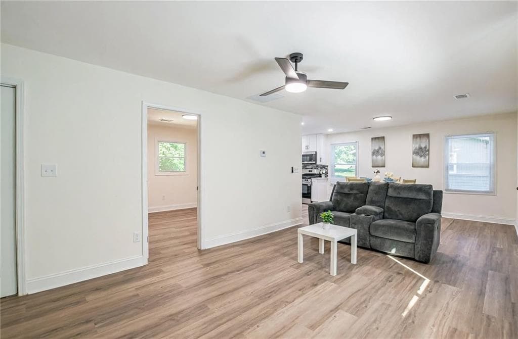 3 bedroom, 2 bathroom, 1,122 sq ft single family residence for sale at 2751 Cagle Street, Lithonia, GA 30058 — photo 7