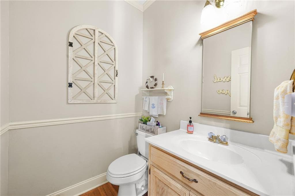 5 bedroom, 4 bathroom, 3,940 sq ft single family residence for sale at 1899 Barnes Mill Road, Marietta, GA 30062 — photo 7