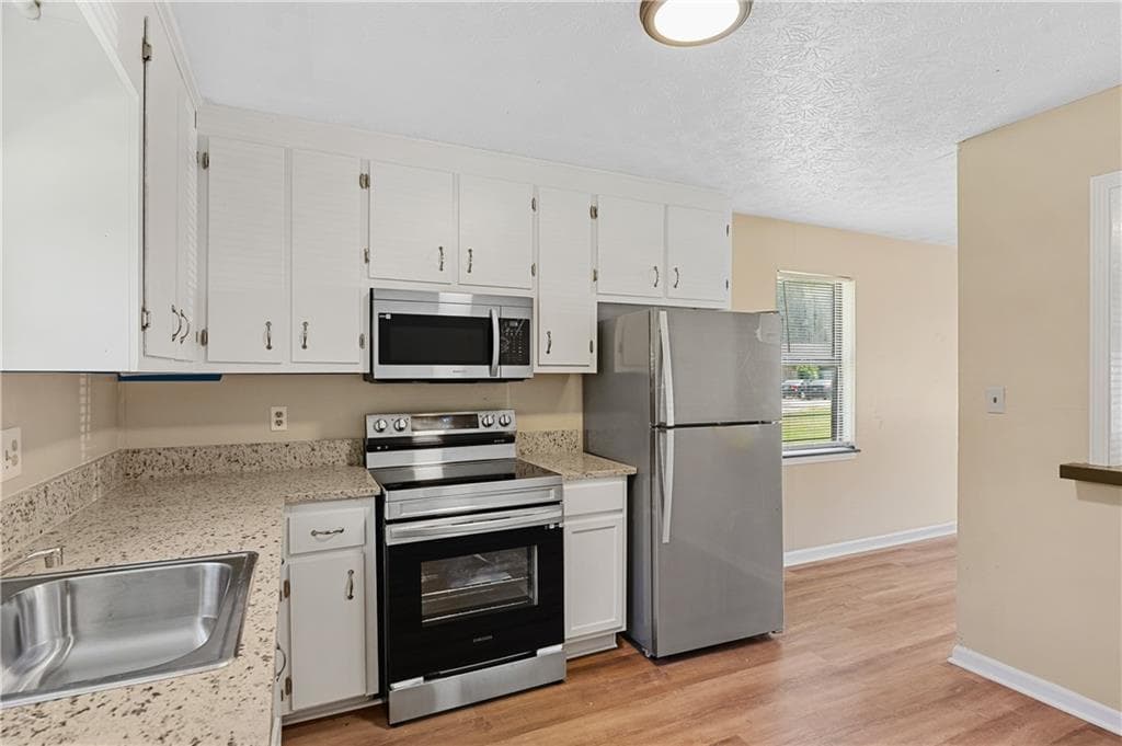 2 bedroom, 1 bathroom, 1,000 sq ft duplex for rent at 217 Tanglewood Drive A, Monroe, GA 30656 for $1,325 a month — photo 9