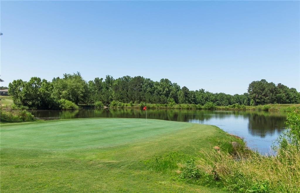 3 bedroom, 3 bathroom, 2,206 sq ft single family residence for sale at 1041 Pine Valley Trail, Jefferson, GA 30549 — photo 9