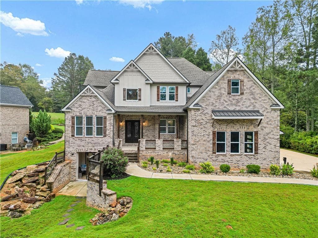 6 bedroom, 4 bathroom, 5,462 sq ft single family residence for sale at 3574 Graycliff Rd, Snellville, GA 30039