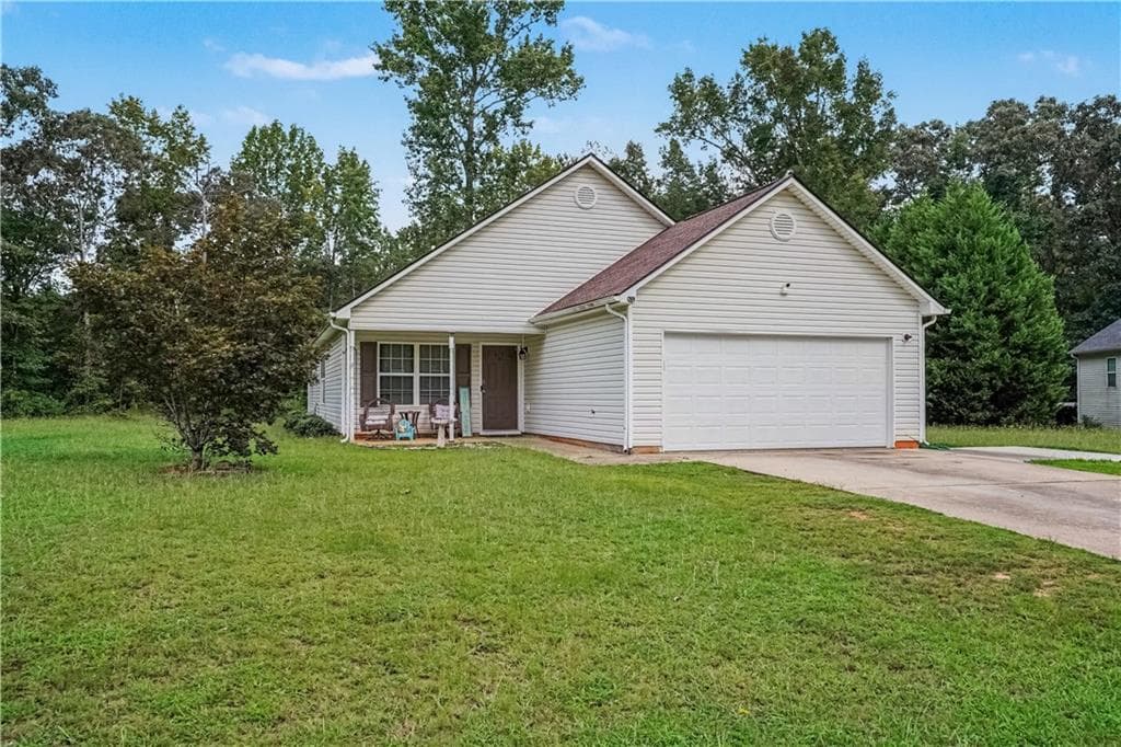 3 bedroom, 2 bathroom, 1,666 sq ft single family residence for sale at 55 Kaitlin Court, Covington, GA 30016 — photo 6