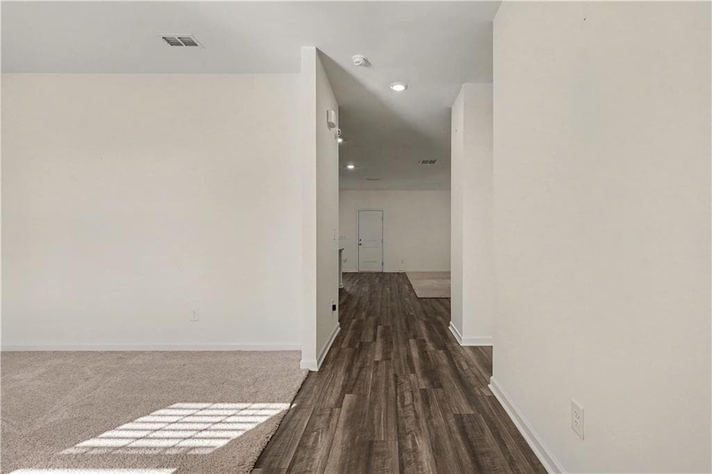 4 bedroom, 3 bathroom, 2,320 sq ft single family residence for sale at 121 Hargrave Avenue, Bethlehem, GA 30620 — photo 5