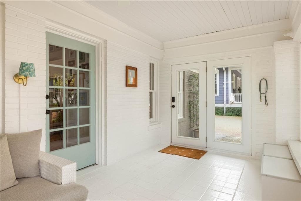 3 bedroom, 2 bathroom, 2,380 sq ft single family residence for sale at 443 Sterling Street, Atlanta, GA 30307 — photo 6